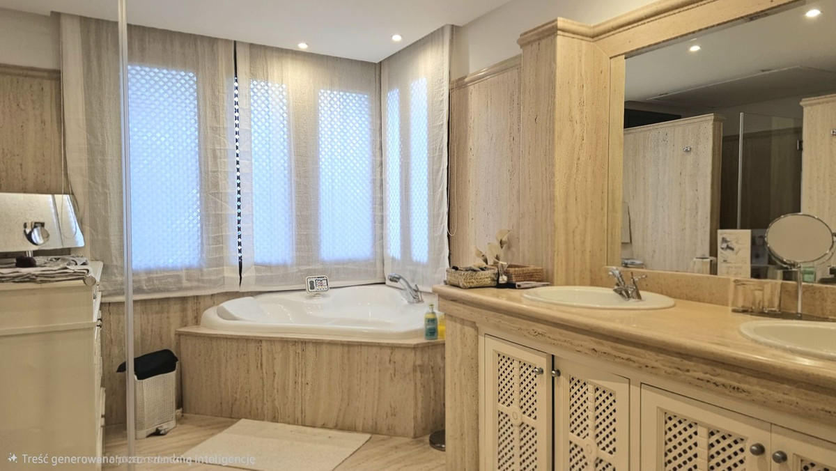 f41e44ceb2d374e726546362f7d5356e - 25