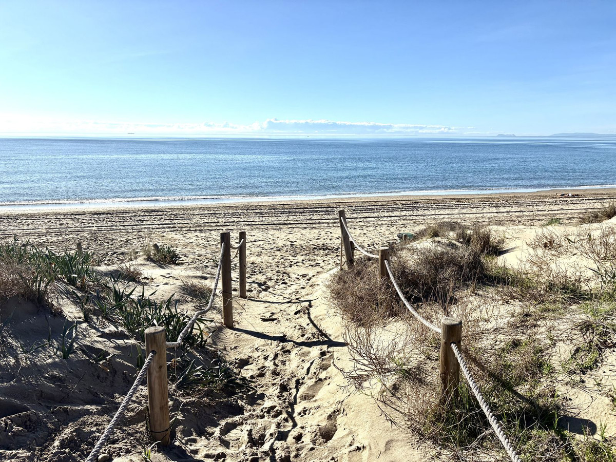 f41e44ceb2d374e726546362f7d5356e - 5