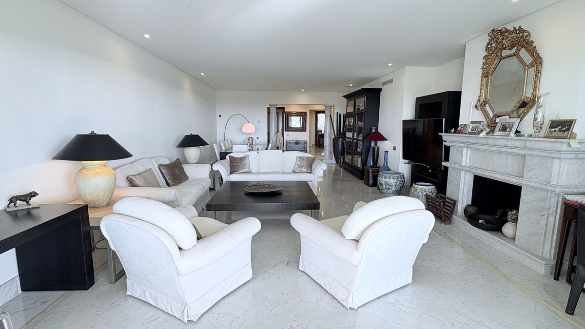 f41e44ceb2d374e726546362f7d5356e - 9