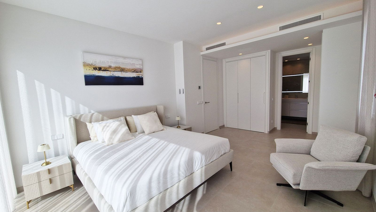 f54efa8ebf1115f2f30b93e0c582b5b1 - 27