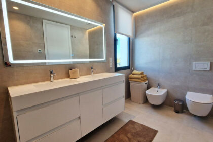 f54efa8ebf1115f2f30b93e0c582b5b1 - 33