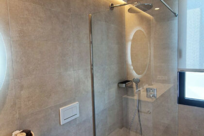 f54efa8ebf1115f2f30b93e0c582b5b1 - 50