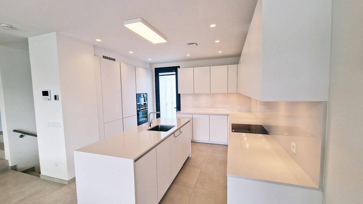 f54efa8ebf1115f2f30b93e0c582b5b1 - 8