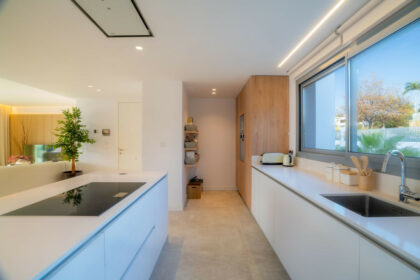 f56473053442a623b66ee793801541fe - 7