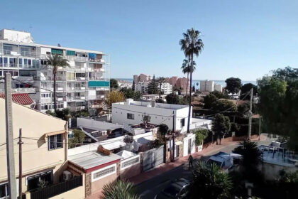 f6c48fca684d0efe601179d6edf0ab54 - 2