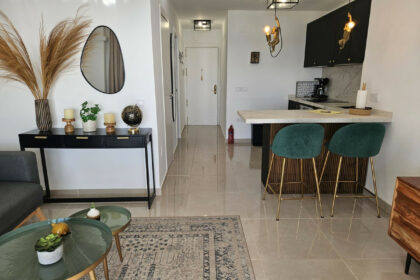 f78da043da4ecb2a7dd18e10c1c44723 - 1