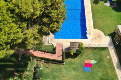 f78da043da4ecb2a7dd18e10c1c44723 - 12