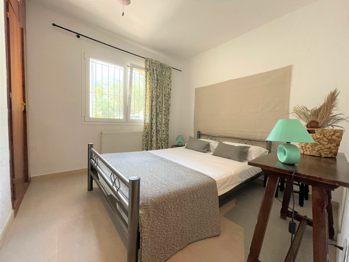 f9153cb6014cd3727b1d986ebf0a8cdb - 20