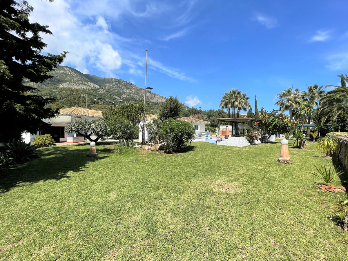 f9153cb6014cd3727b1d986ebf0a8cdb - 29