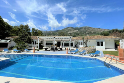 f9153cb6014cd3727b1d986ebf0a8cdb - 32