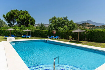 f919c2e01b195ff2c620658d66548837 - 8