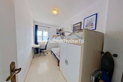 fa73ab7ba687f025a1ef0fe290392e0a - 4