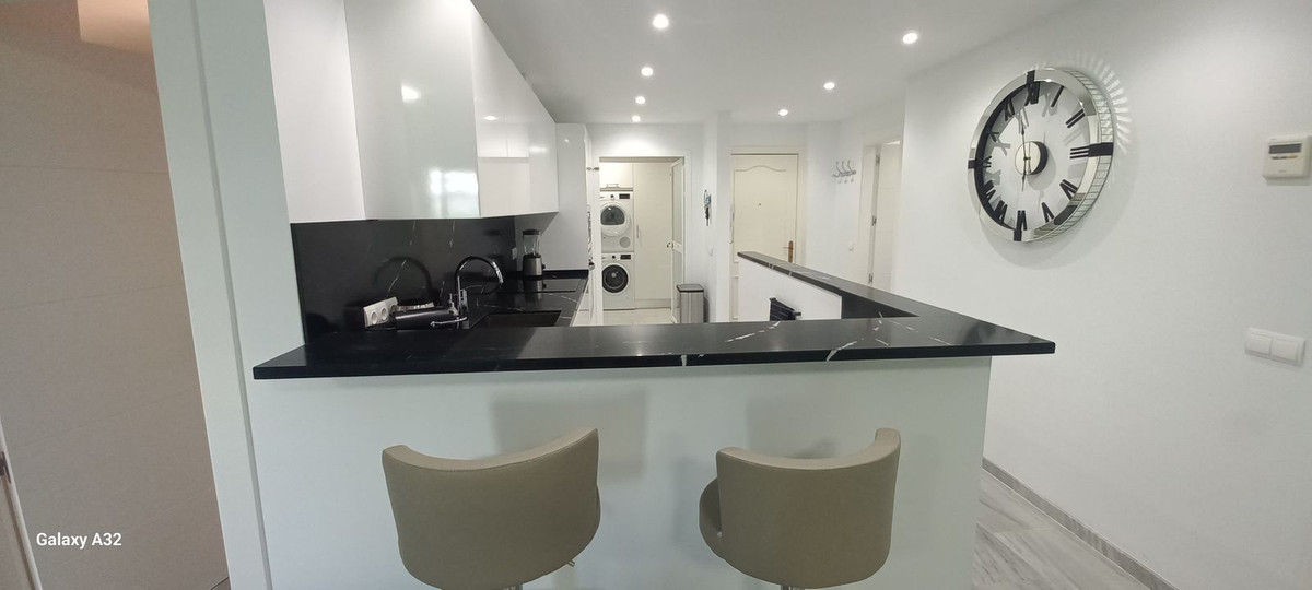 fb07a0d50aa3153c7a4954d7aac0ea16 - 11