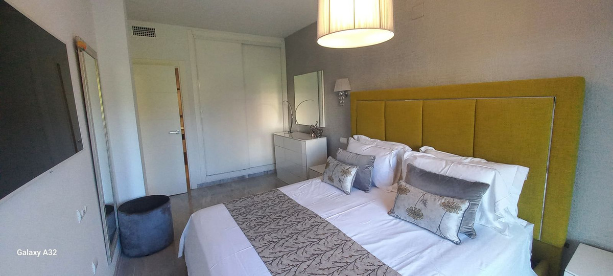 fb07a0d50aa3153c7a4954d7aac0ea16 - 16