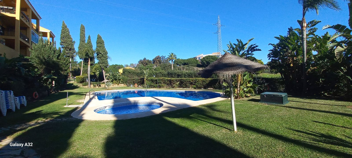 fb07a0d50aa3153c7a4954d7aac0ea16 - 27