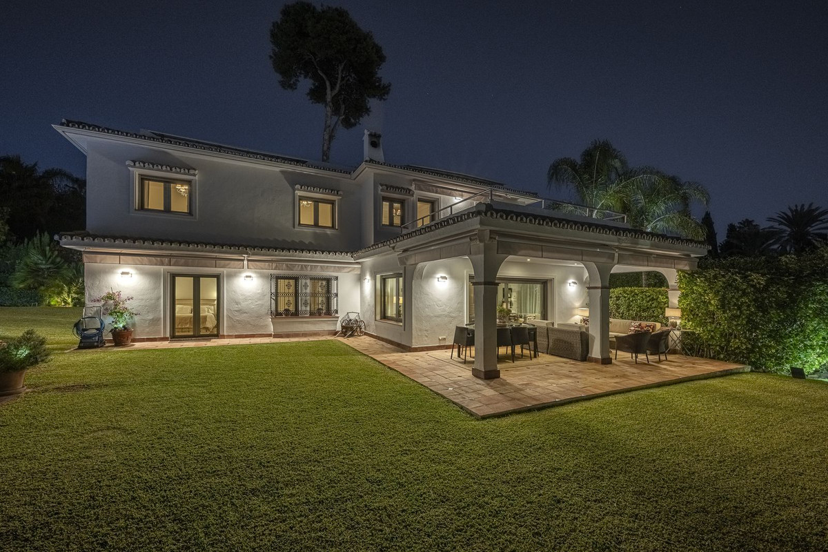 fb0e7dddbaa67cf7ea33c1766df47b3f - 46