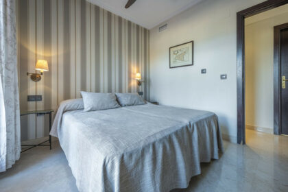 fb135c5fc53ca02c9c2db9eb6fb3d59f - 16