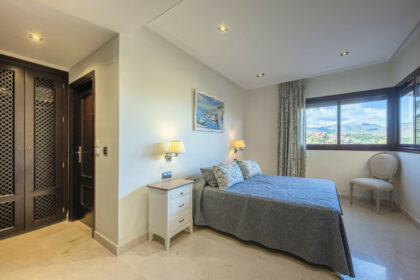 fb135c5fc53ca02c9c2db9eb6fb3d59f - 23