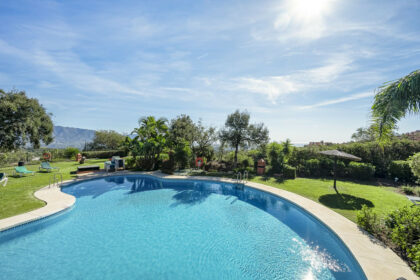 fb135c5fc53ca02c9c2db9eb6fb3d59f - 48