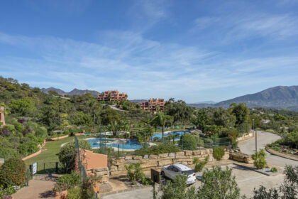 fb135c5fc53ca02c9c2db9eb6fb3d59f - 49