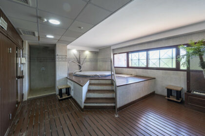 fb135c5fc53ca02c9c2db9eb6fb3d59f - 55