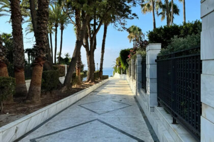 fd183c4cd1c631c6b6275044f870558d - 19