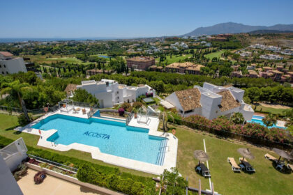 fe9b6f4eb0d69072776fb893131a1e00 - 1