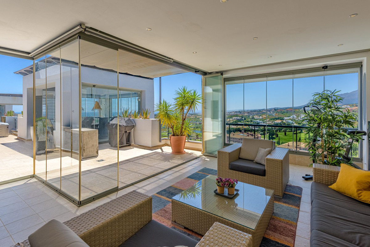 fe9b6f4eb0d69072776fb893131a1e00 - 13