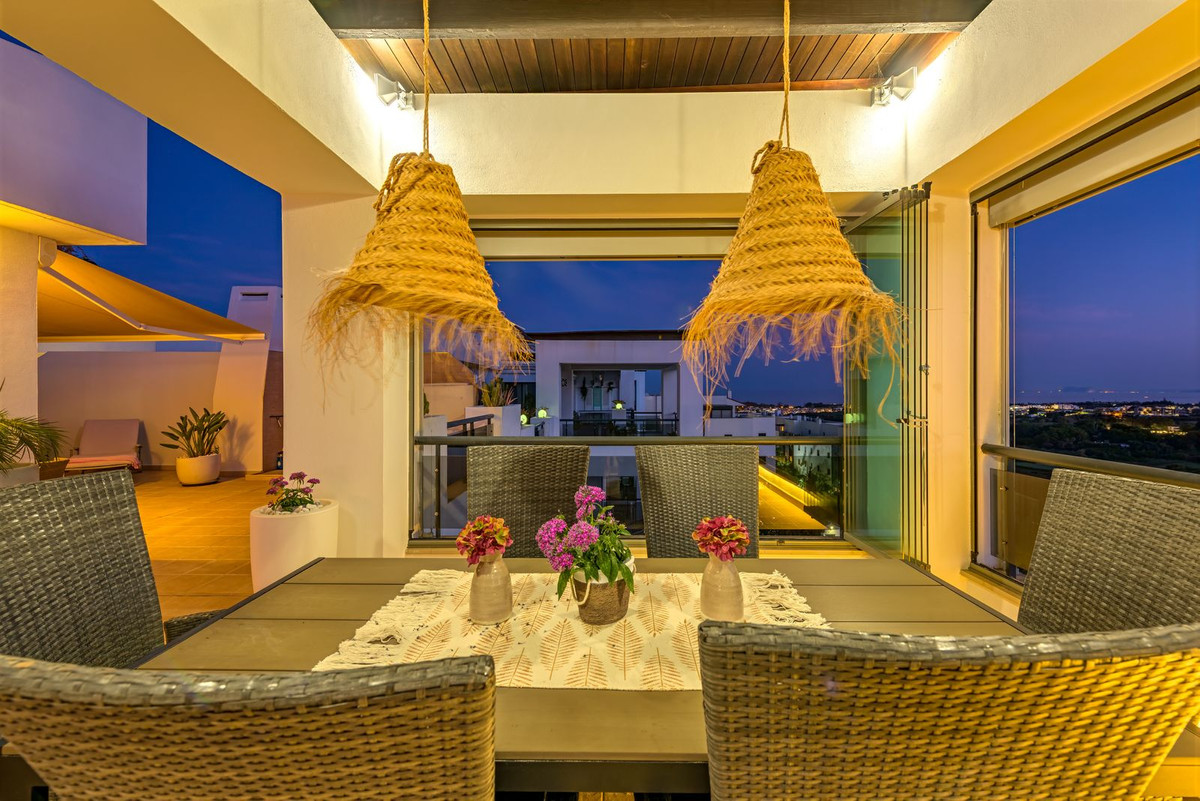 fe9b6f4eb0d69072776fb893131a1e00 - 30