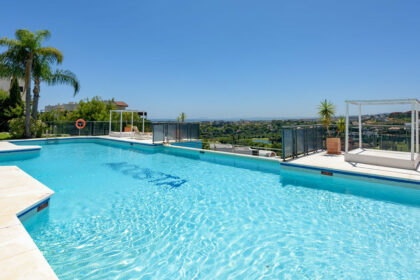 fe9b6f4eb0d69072776fb893131a1e00 - 39