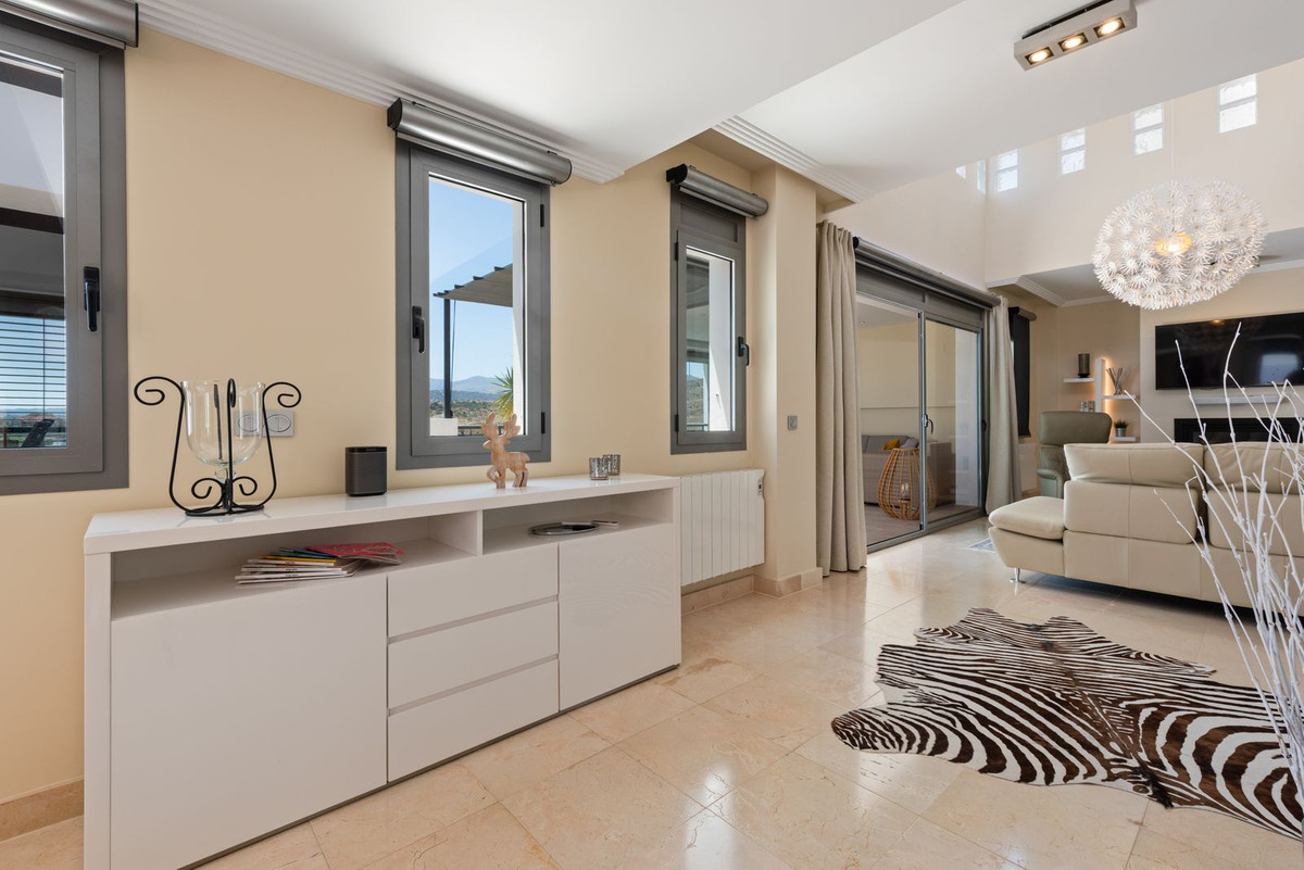 fe9b6f4eb0d69072776fb893131a1e00 - 5