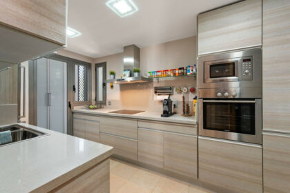 fe9b6f4eb0d69072776fb893131a1e00 - 9