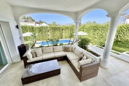 feb408abd5ebbdfbb4b4f9430cca02b3 - 12