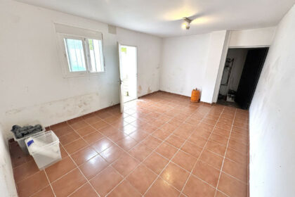 feb408abd5ebbdfbb4b4f9430cca02b3 - 27