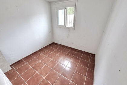 feb408abd5ebbdfbb4b4f9430cca02b3 - 28