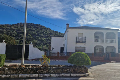 ff19d9a044d3ac22a1846bd71f6904dc - 2