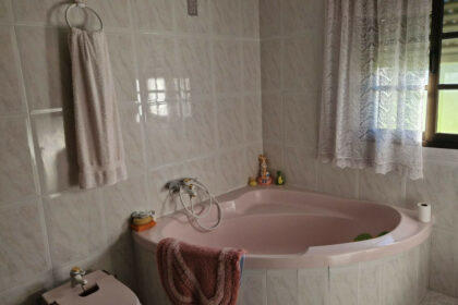 ff19d9a044d3ac22a1846bd71f6904dc - 8