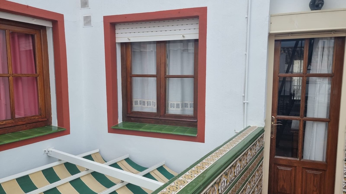 ffa0168f2bd09d3cd5c4457866a278cd - 19