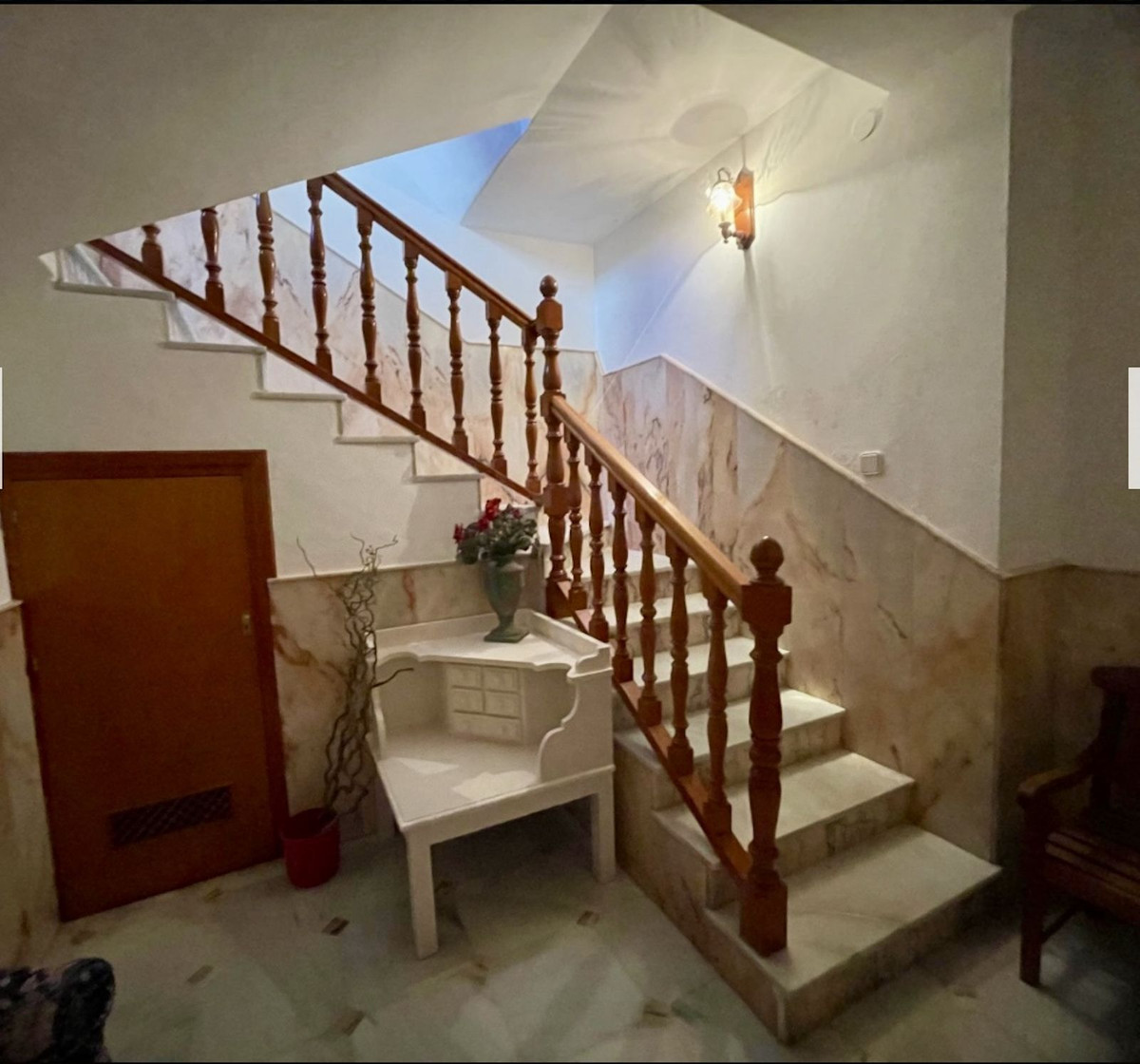 ffa0168f2bd09d3cd5c4457866a278cd - 4