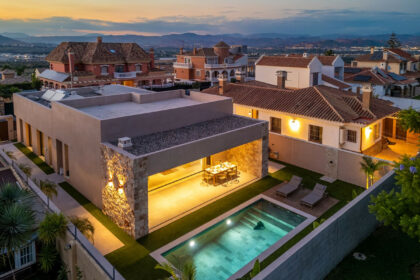 0028cc7123561d6123c79a9f8c2cfa2b - 11