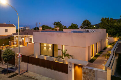 0028cc7123561d6123c79a9f8c2cfa2b - 14