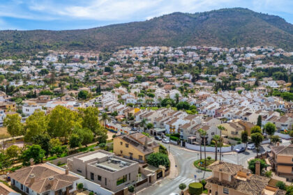 0028cc7123561d6123c79a9f8c2cfa2b - 20