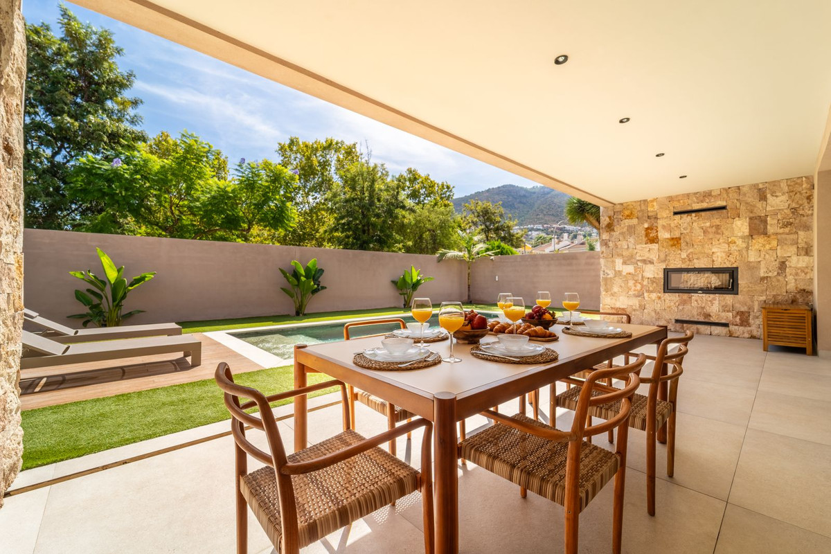 0028cc7123561d6123c79a9f8c2cfa2b - 39