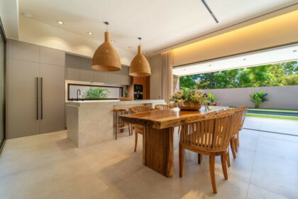 0028cc7123561d6123c79a9f8c2cfa2b - 53