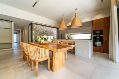 0028cc7123561d6123c79a9f8c2cfa2b - 54