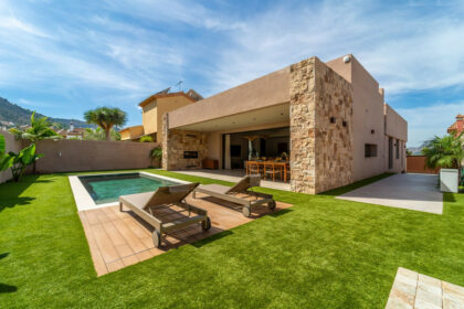 0028cc7123561d6123c79a9f8c2cfa2b - 62