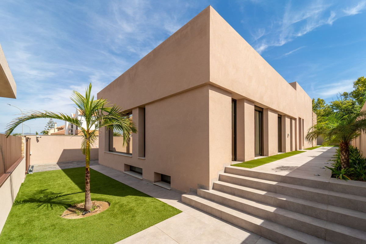 0028cc7123561d6123c79a9f8c2cfa2b - 65