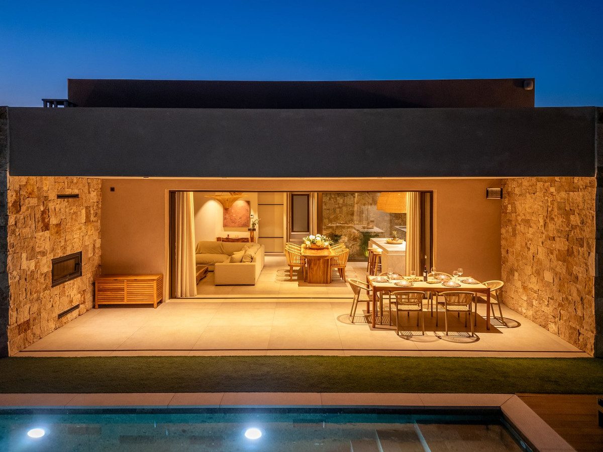 0028cc7123561d6123c79a9f8c2cfa2b - 7