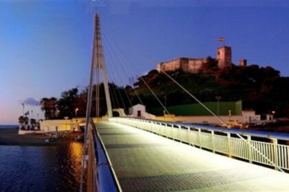 0064d251530b35bfe2cfb42d2a102159 - 54