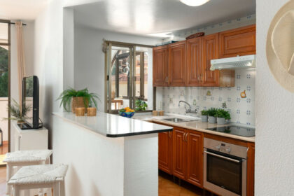 0064d251530b35bfe2cfb42d2a102159 - 9